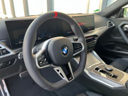 
										BMW M240i xDRIVE Coupé full									