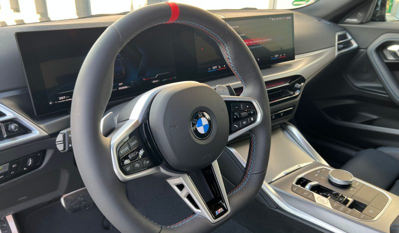 
								BMW M240i xDRIVE Coupé full									