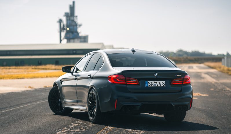 
								BMW M5 xDrive Limousine full									