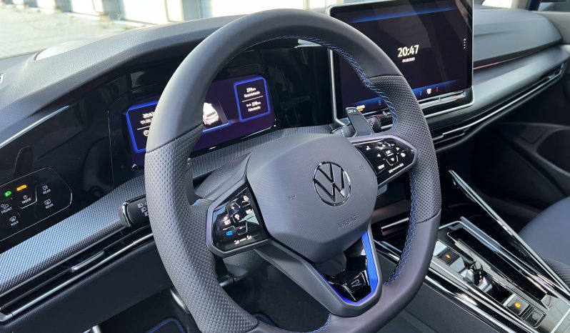 
								VW Golf R 2.0 TSI 4MOTION DSG full									