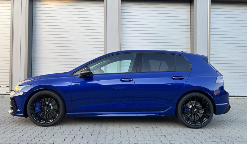 
								VW Golf R 2.0 TSI 4MOTION DSG full									